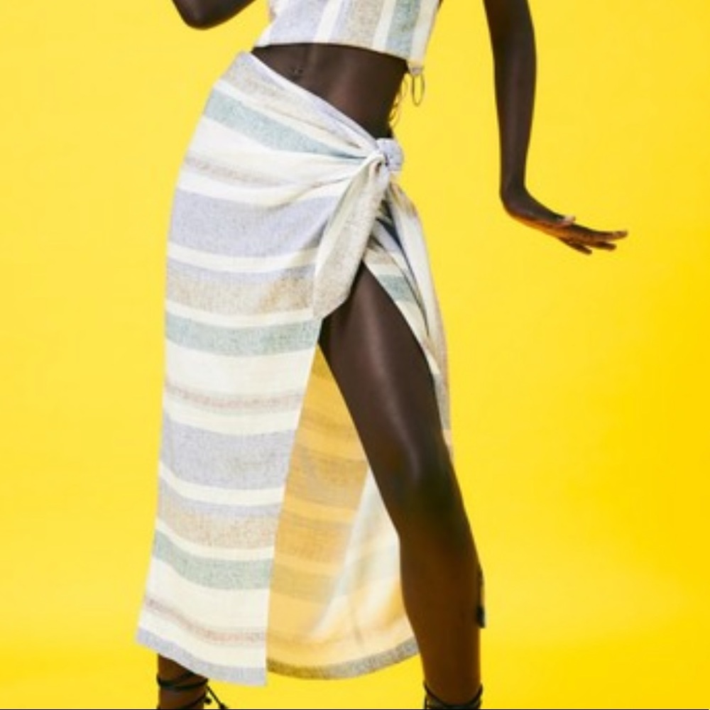 Zara tie front linen skirt, striped